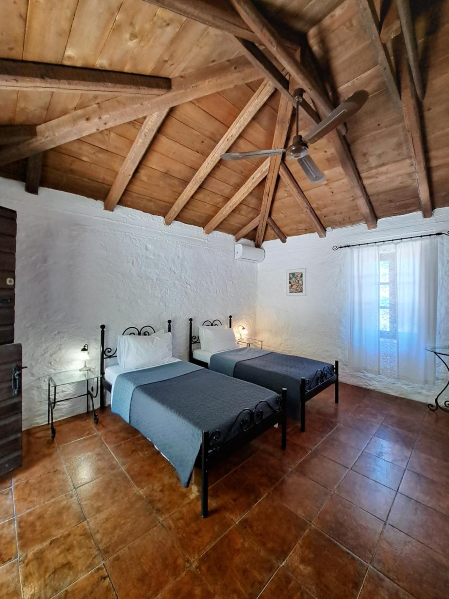 Tsivouli Accommodation Lithakia  외부 사진