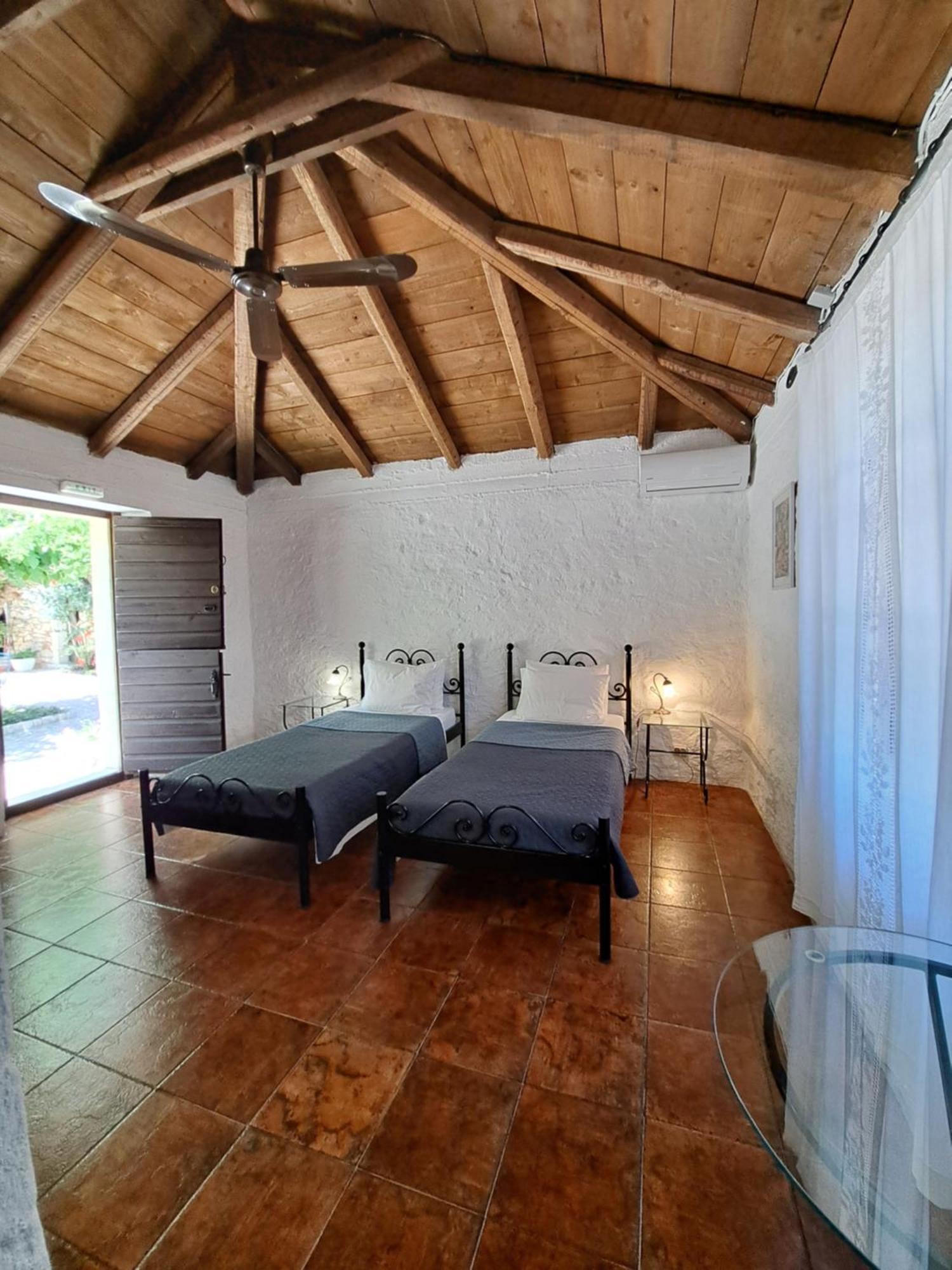 Tsivouli Accommodation Lithakia  외부 사진